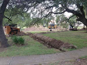 01-01-jim-digging-hole-for-septic-600by